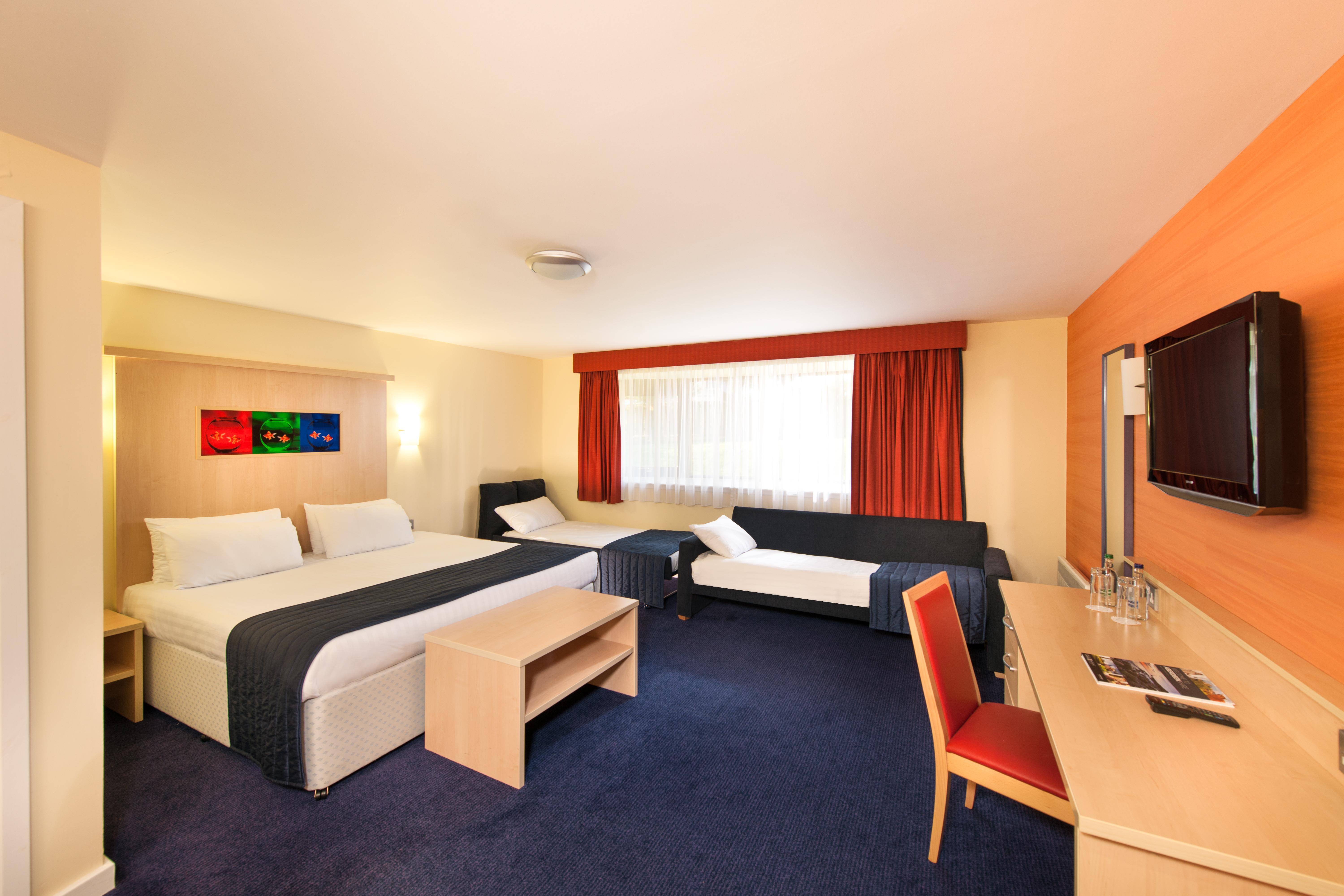 Leonardo Inn Aberdeen Airport Dyce Exterior foto