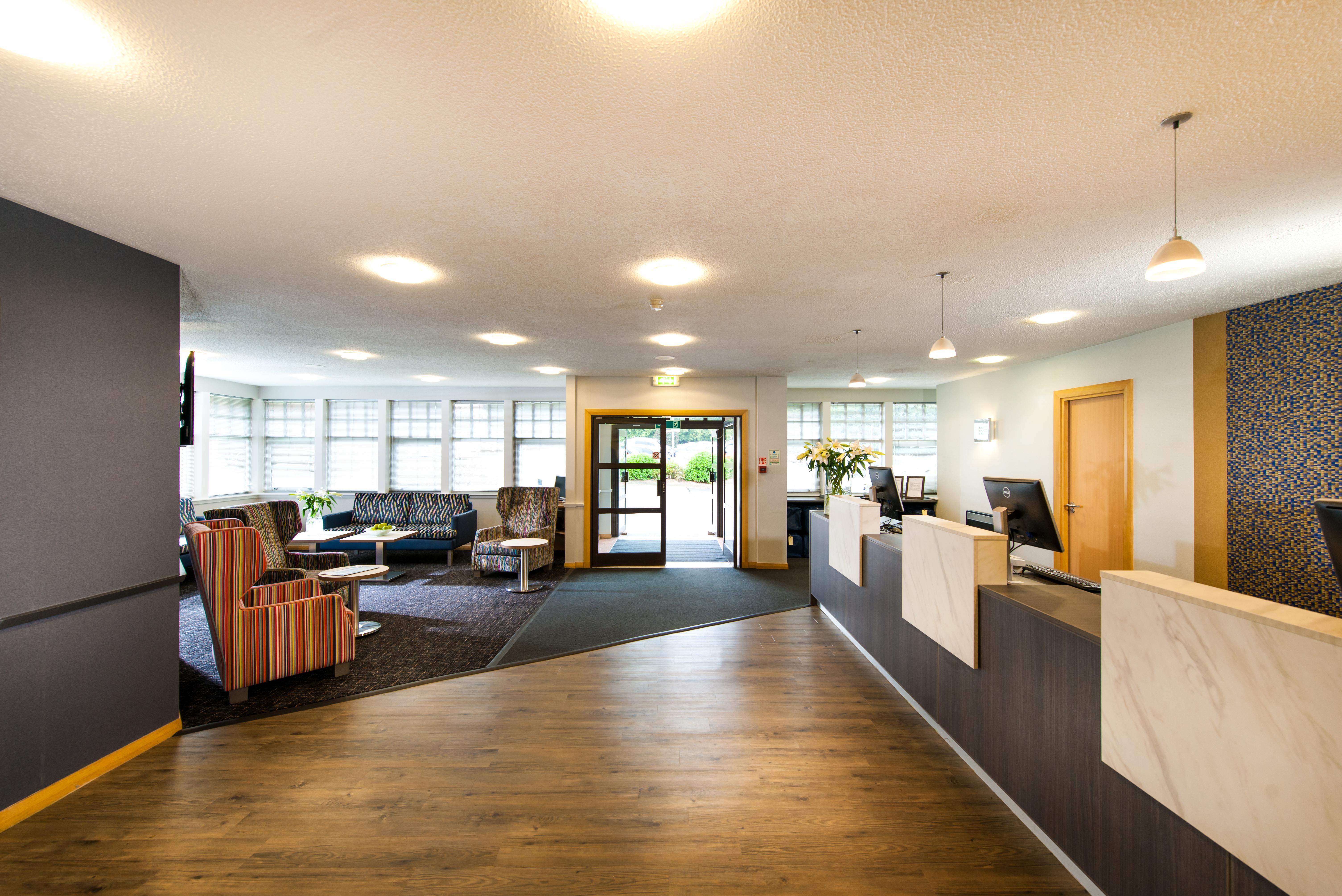 Leonardo Inn Aberdeen Airport Dyce Exterior foto