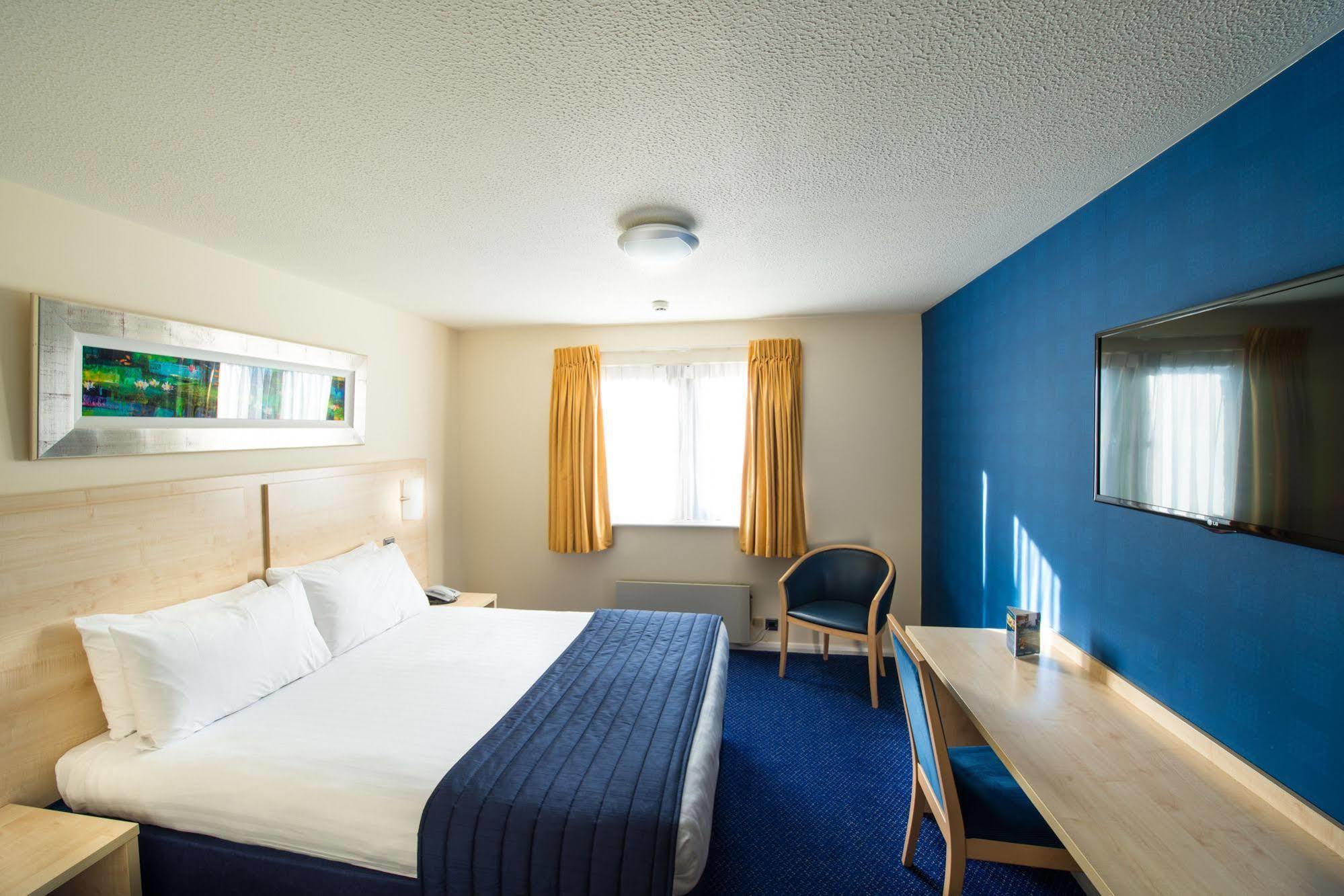 Leonardo Inn Aberdeen Airport Dyce Exterior foto