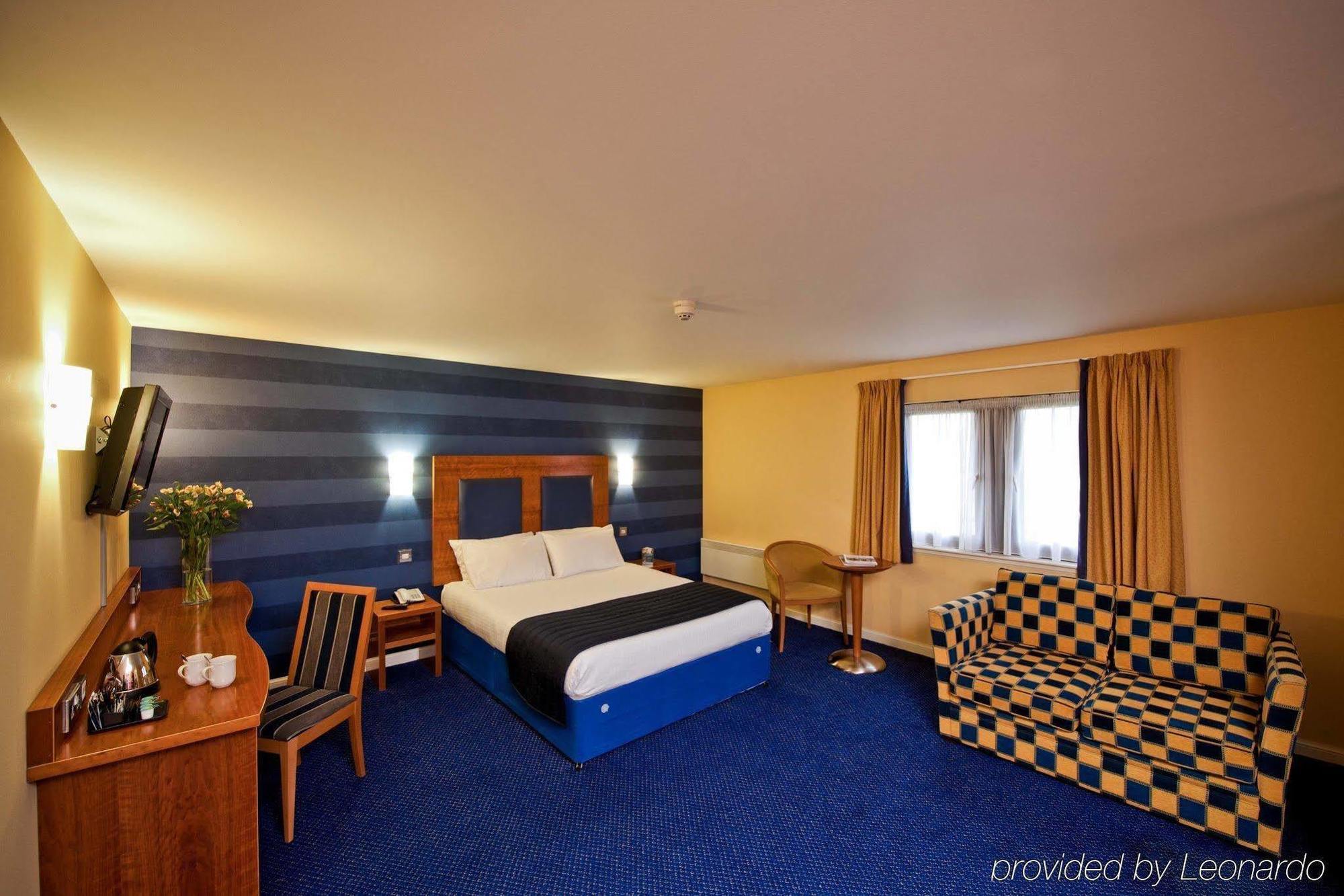 Leonardo Inn Aberdeen Airport Dyce Exterior foto